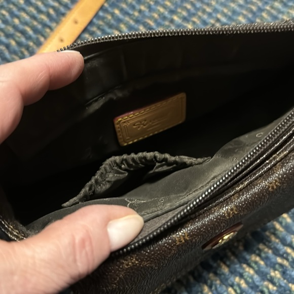 Rioni mini crossbody bag in mercanized canvas w/leather accents and strap. GUC - Picture 5 of 7